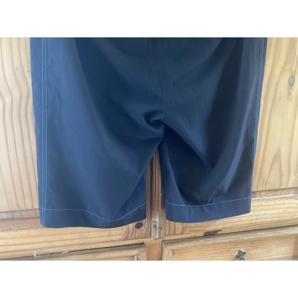 Women’s Annika Cutter & Buck black blue stitching chino Bermuda shorts size 10 - Picture 6 of 8
